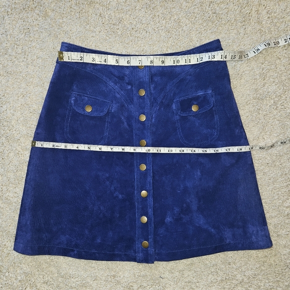 Anthropologie Button Front Mini Skirt Suede Leather sz4 - Picture 5 of 16